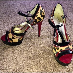 GUESS Heels